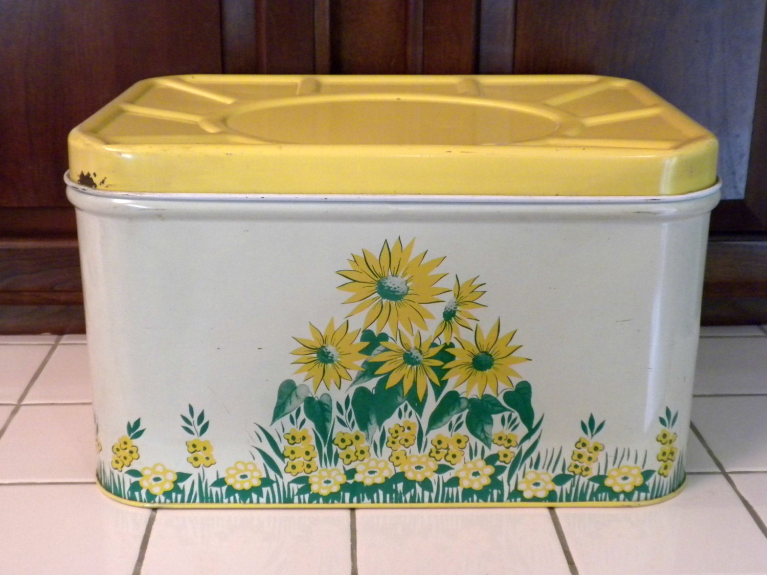 vintage metal bread box, vintage kitchen decor, yellow flowers storage box