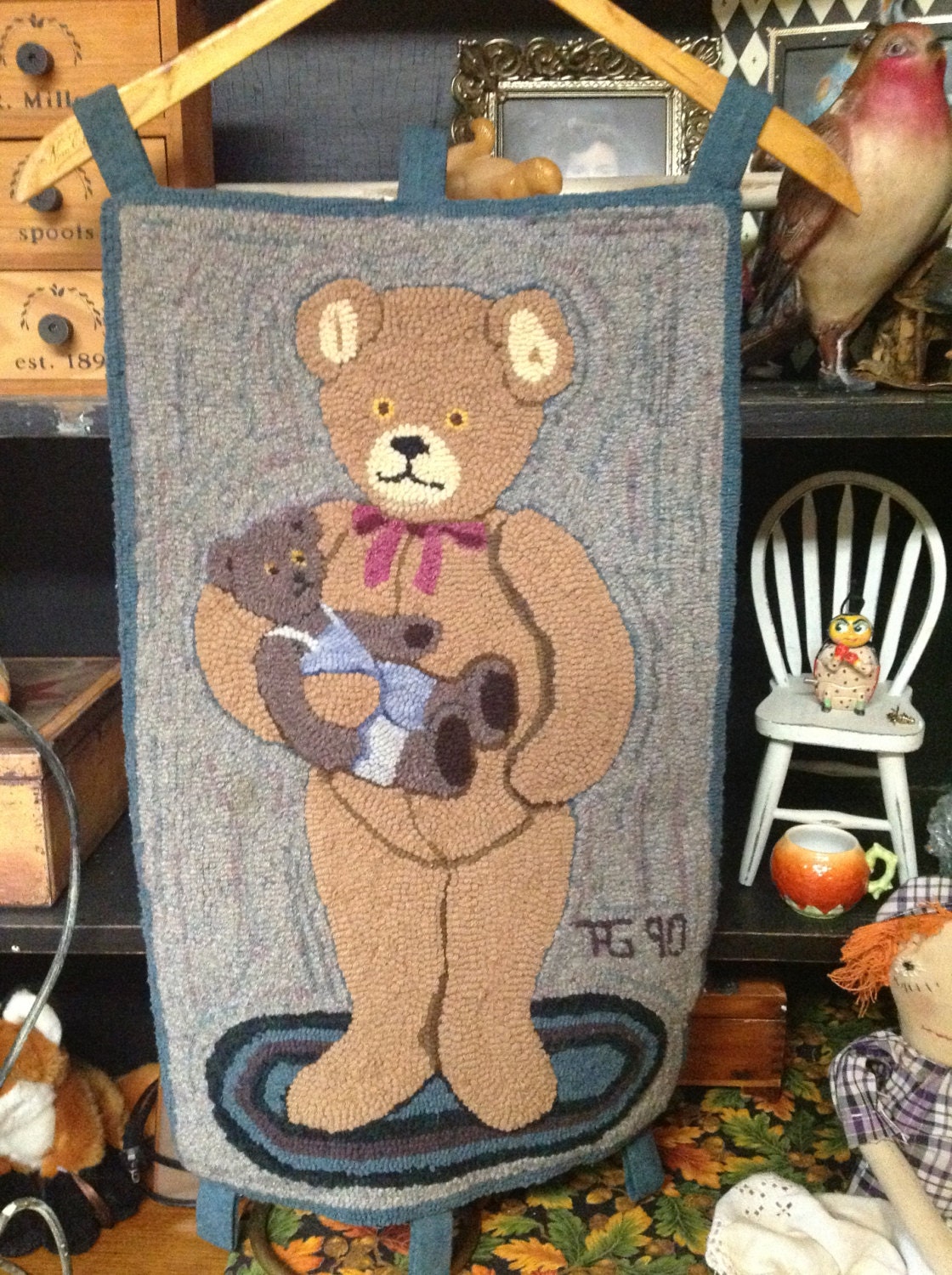 Primitive Hooked Rug Vintage Teddy Bear 
