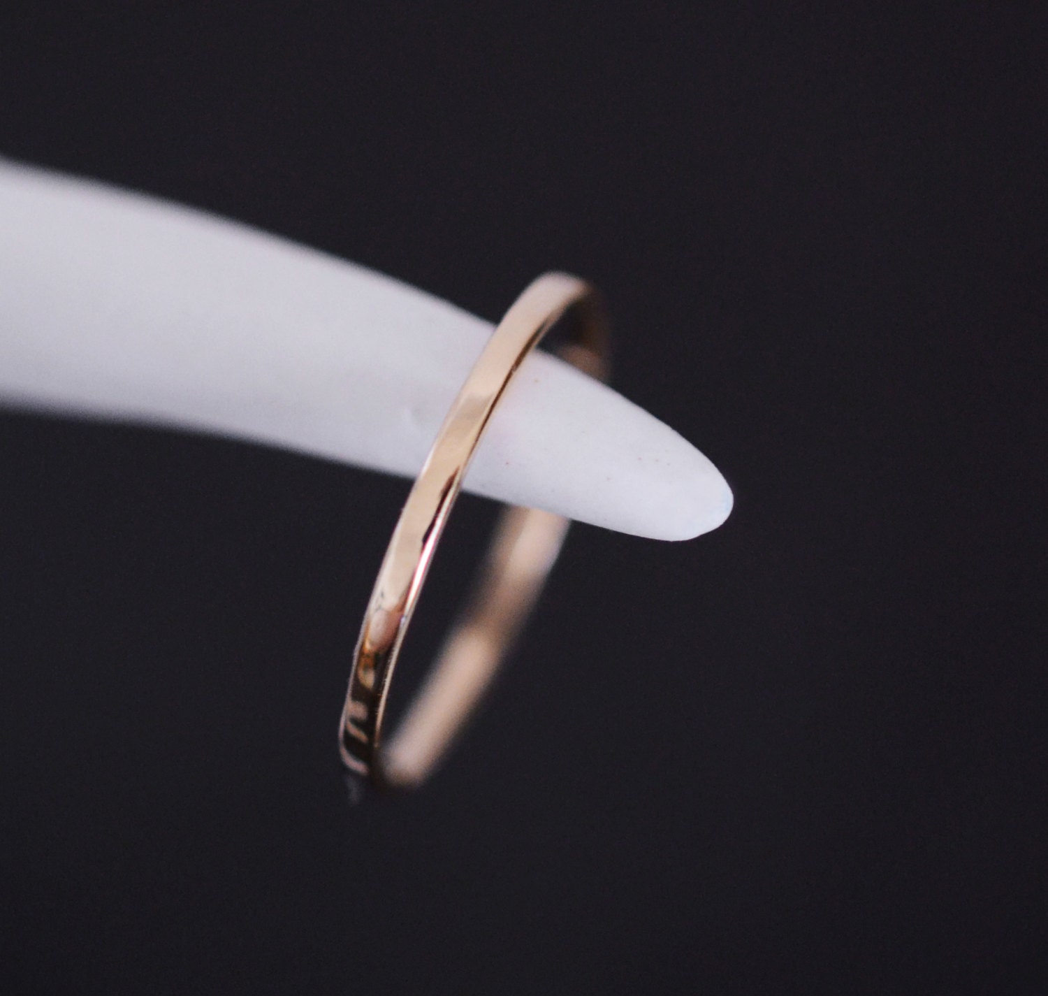 14k yellow gold simple band