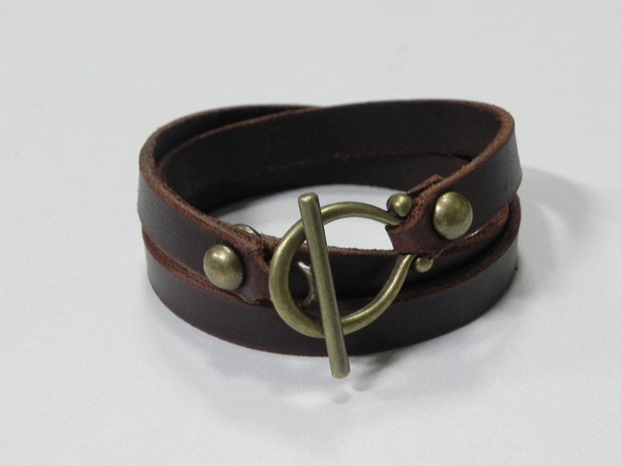 Brown Leather Cuff Leather Bracelet Wrap Bracelet  with Bronze Alloy Toggle Clasp