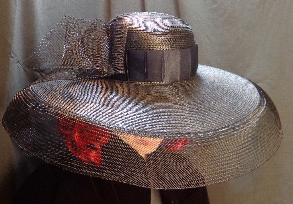 Black Straw Sun Hat