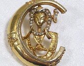 Vintage Eastern Asia Brooch Seed Pearls Rhinestones Gold Metal Crescent Moon