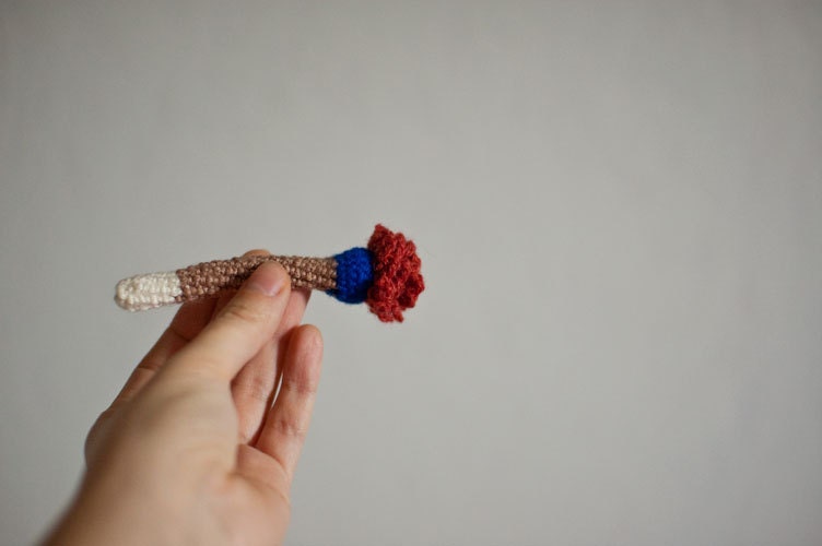 SALE Retro Spring Flower Crocheted Brooch - Playful Jewelry  - Indigo Blue Pink White Beige - Vintage Wool Cotton  - OOAK