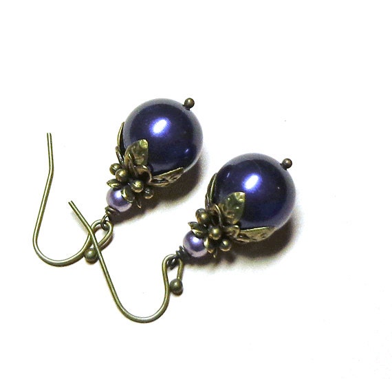 Jewelry, Earrings Purple, Lavender, Swarovski Crystal Pearls, Antique Brass