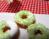 Miniature Donut - Green Sugar -1/4 Scale for BJD, MSD, YoSD, Unoa, Resin Dolls etc
