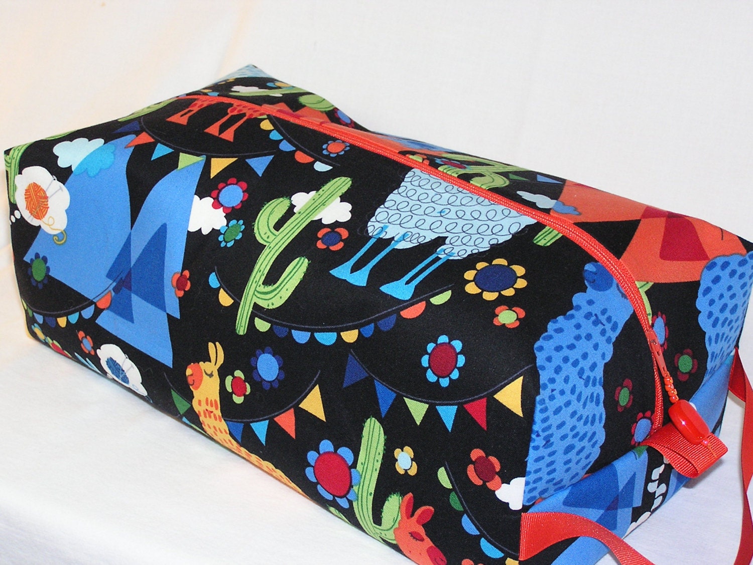Molly Llama Sweater Bag in Black