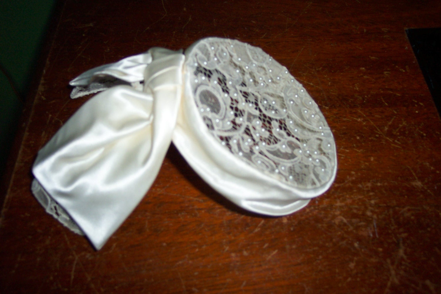 Pillbox Hat Ivory Satin and Lace
