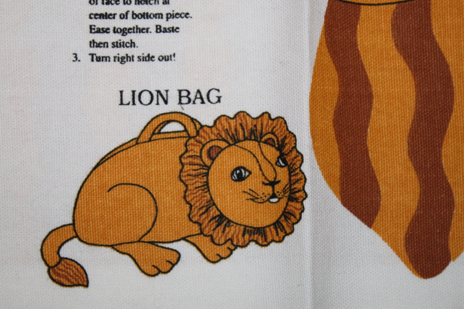 Kit to make a Lion Bag
