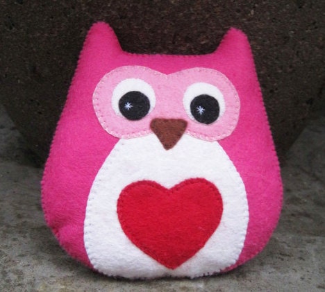 Valentines Owl Heart Plush - Pink and Red Felt Woodland Animal Gift Toy - Mothers Day