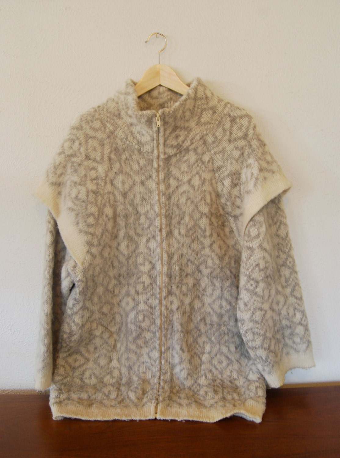 vintage iceland knit pure wool zipped front sweater
