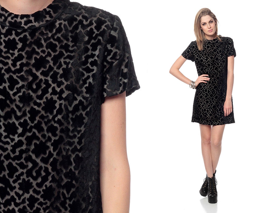 Black Velvet Dress 60s Mini Cocktail Mod Party Geometric Print 1960s A Line Shift Vintage Formal Short Sleeve Gogo Sixties Medium Large