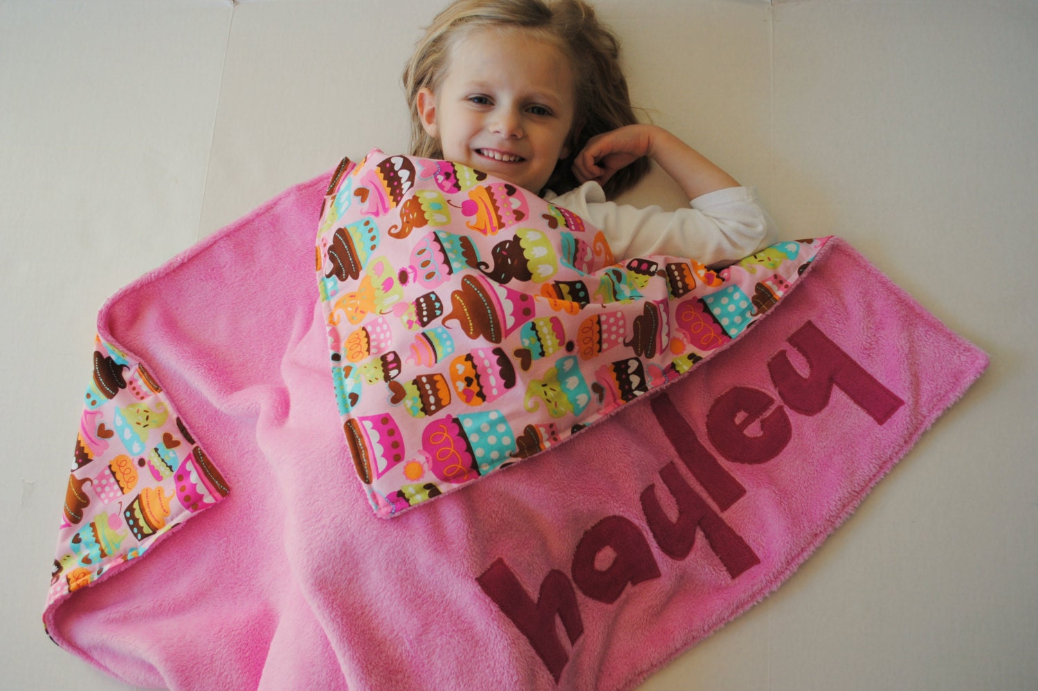 Personalized Handmade Baby Blanket with Cupcakes in Pink