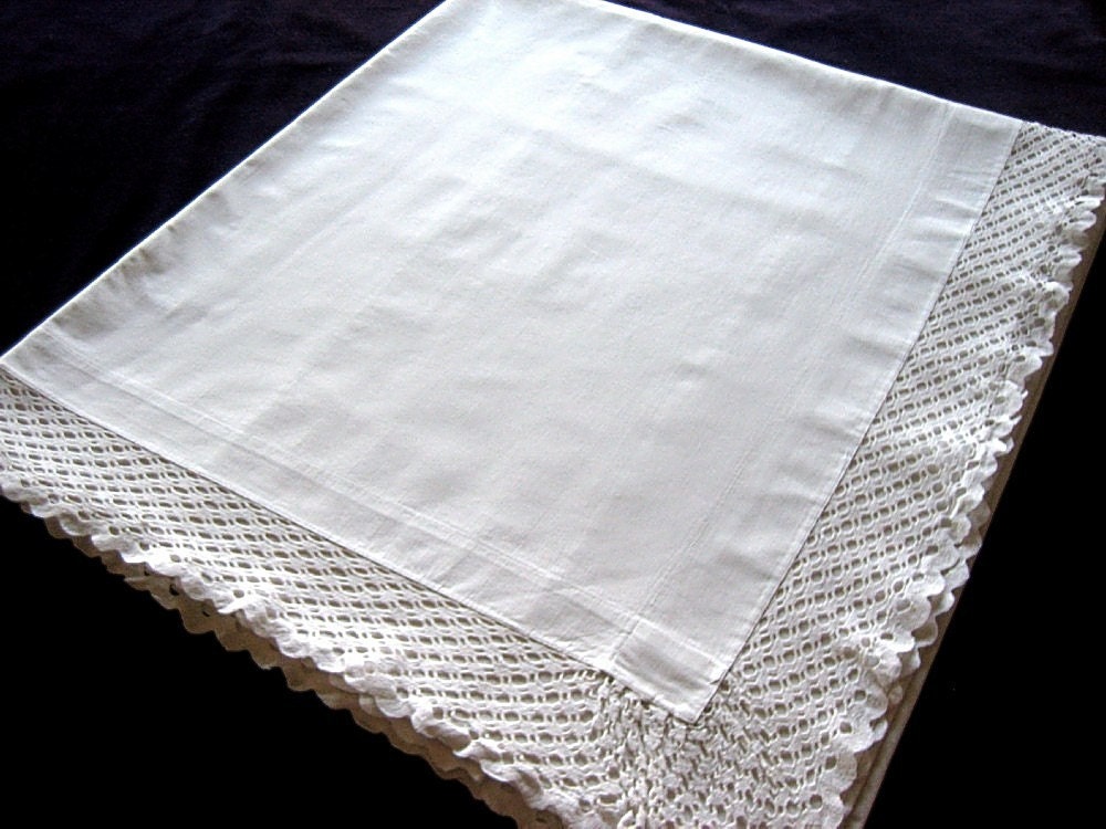 Bed Linen SHEET Vintage Antique Crisp White Heavy Muslin Cotton Wide Crocheted Lace Hem