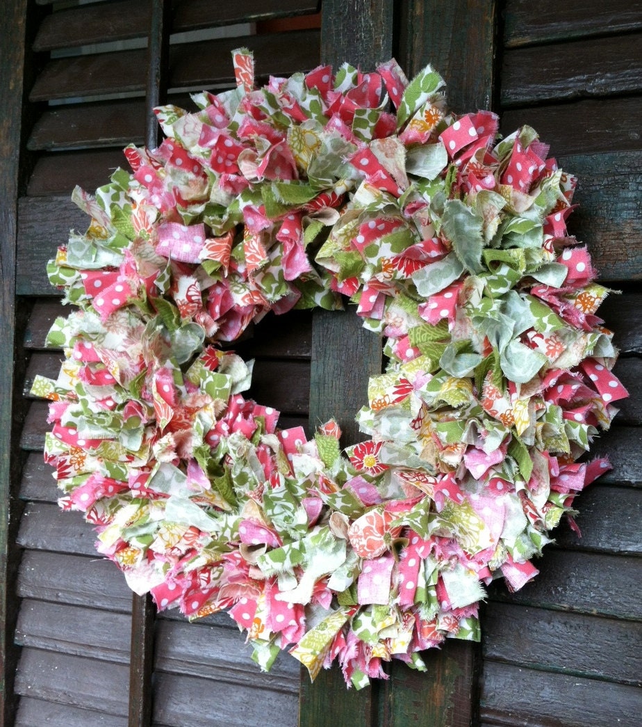 Laurel rag wreath, hand-tied spring wreath, 16 in.