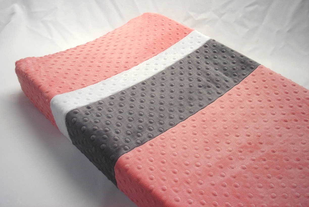 Changing Pad Cover Color Block