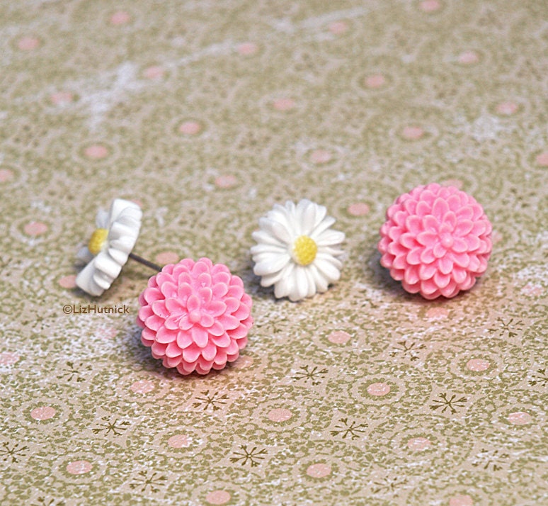On SALE Today. Pink Mum and White Daisy Posts. Resin Flower Stud Earrings. Flower Power.