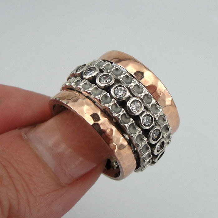 Stunning 9k Gold and Sterling Silver CZ Swivel Band Ring size 7