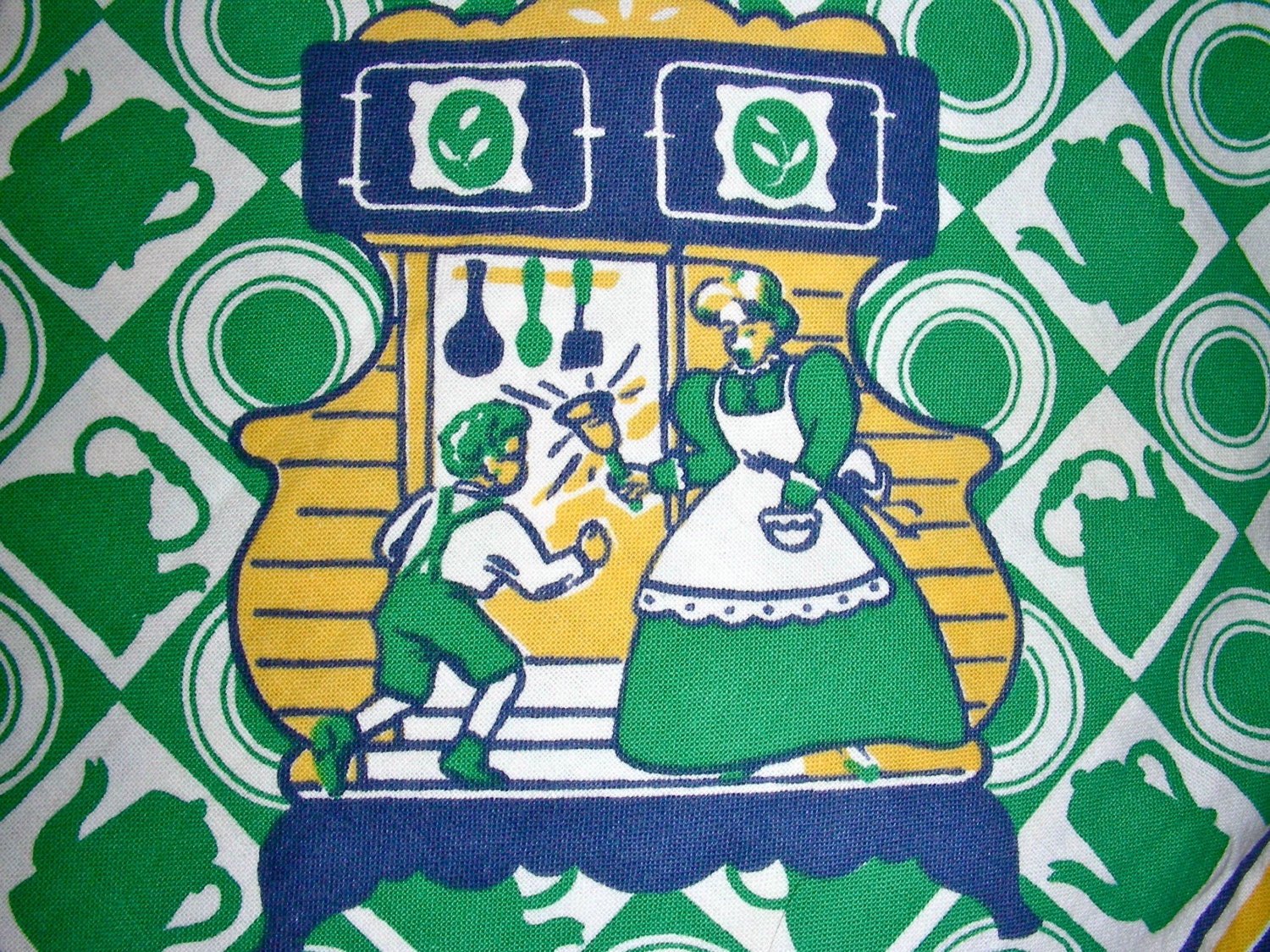 Vintage 100% Cotton Fabric Printed Tablecloth with TEAPOTS & PEOPLE - size 44 x 50 inches