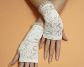 Romantic Regency Fingerless Gloves, Ivory Armwarmers for Her, Edwardian Mittens, Baroque, Boho, Wedding, Summer Sleeves