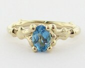 Motif Ring, Gold and Topaz