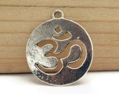 Ohm Pendant, 6 Pcs, 25mm, Alloy Metal, Om,  Ohm Symbol, Yoga Charm