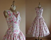 1980s Dress - Vintage 80s 50s Dress - Atomic Bust Roses Cotton Full Skirt Sundress - Bailey Lake