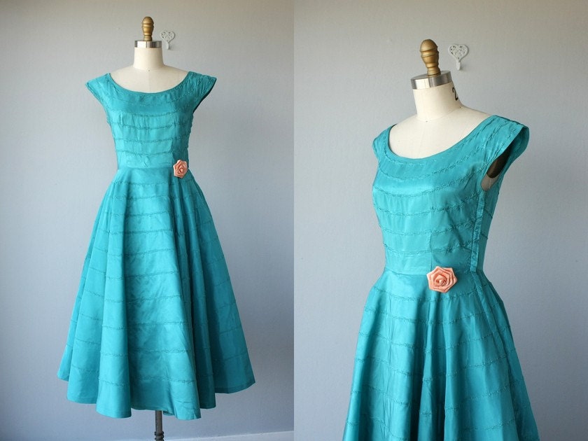 1950s party dress / 50s cocktail dress / 50s party dress / prom dress / vintage 50s formal - size small