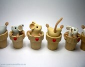Two Little Flowerpot Mice Ornament Sculpture