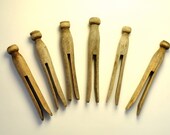 Vintage wood clothespins clothes pegs 6 pins
