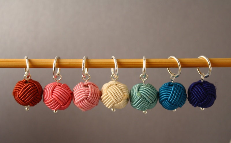Little Balls of Wool (Set G) Stitch Markers for Knitting