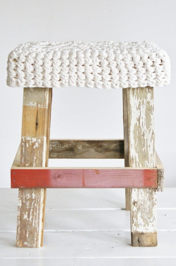 wood & wool stool