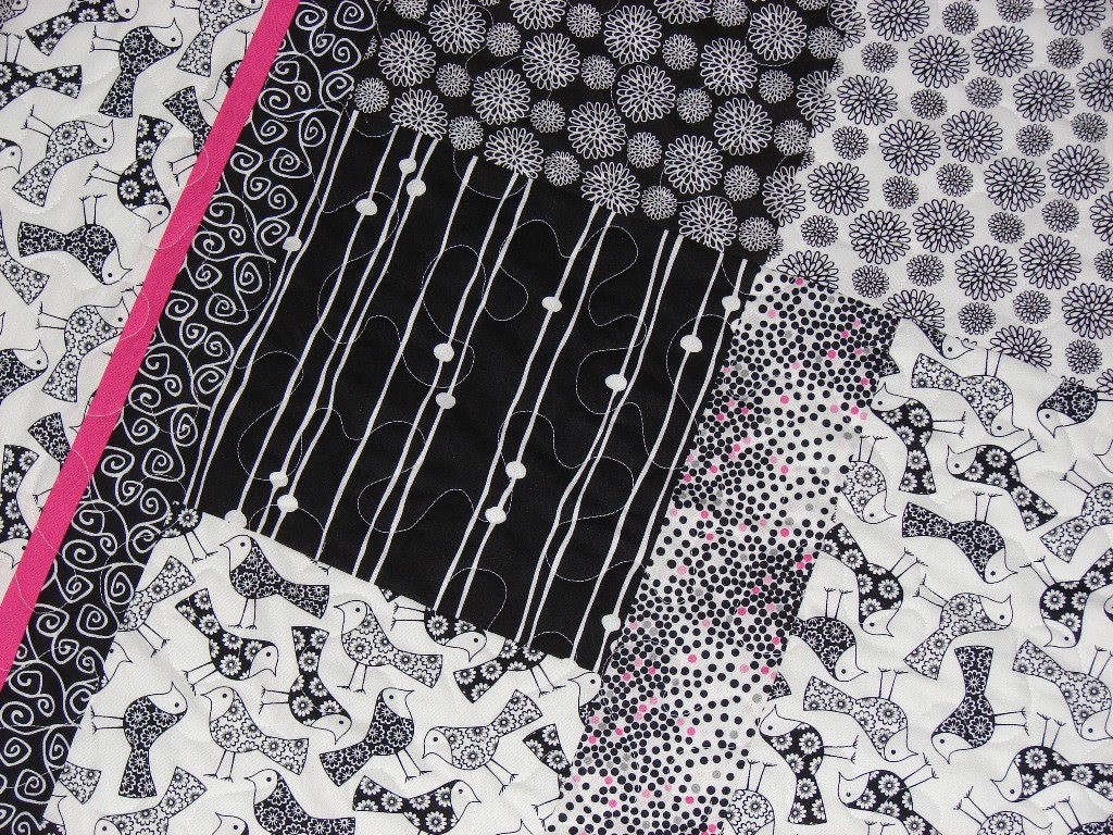 Twin Bed Quilt Comforter in Black White and Pink with Birds and Flowers