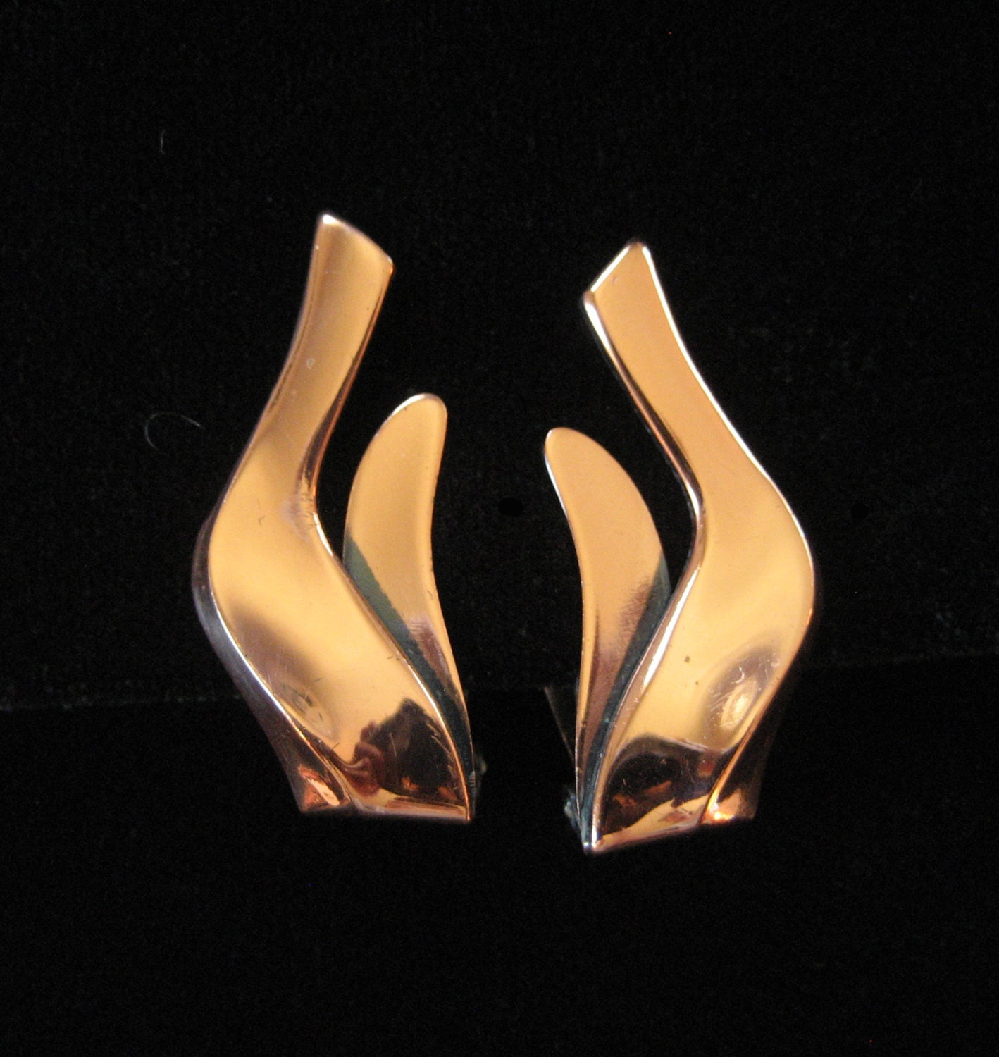 Renoir Copper Earrings, Classic Mid Century Modern Ribbon Style
