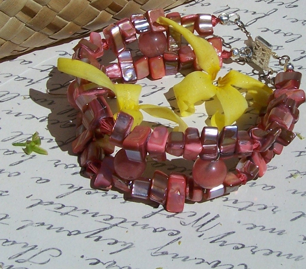 Cherry Quartz and Mother of Pearl Shell Bangle Style Bracelet