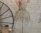 Painted Cottage Chic Shabby Iron Dress Form HD44