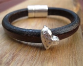 Licorice Leather Regalize Leather With Heart Slider