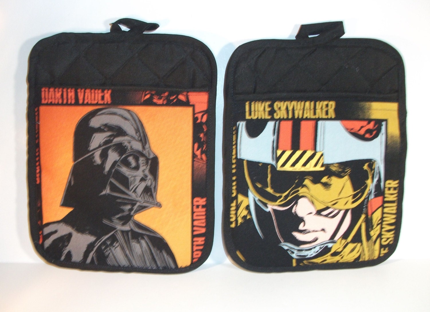 Star Wars  Pot Holders  Oven Mitt  -Set of 2      Lucas     Skywalker and Vader