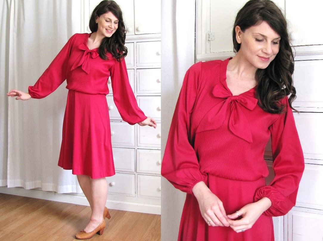 Pink Dress / Ascot Tie Dress / 1970s Dress