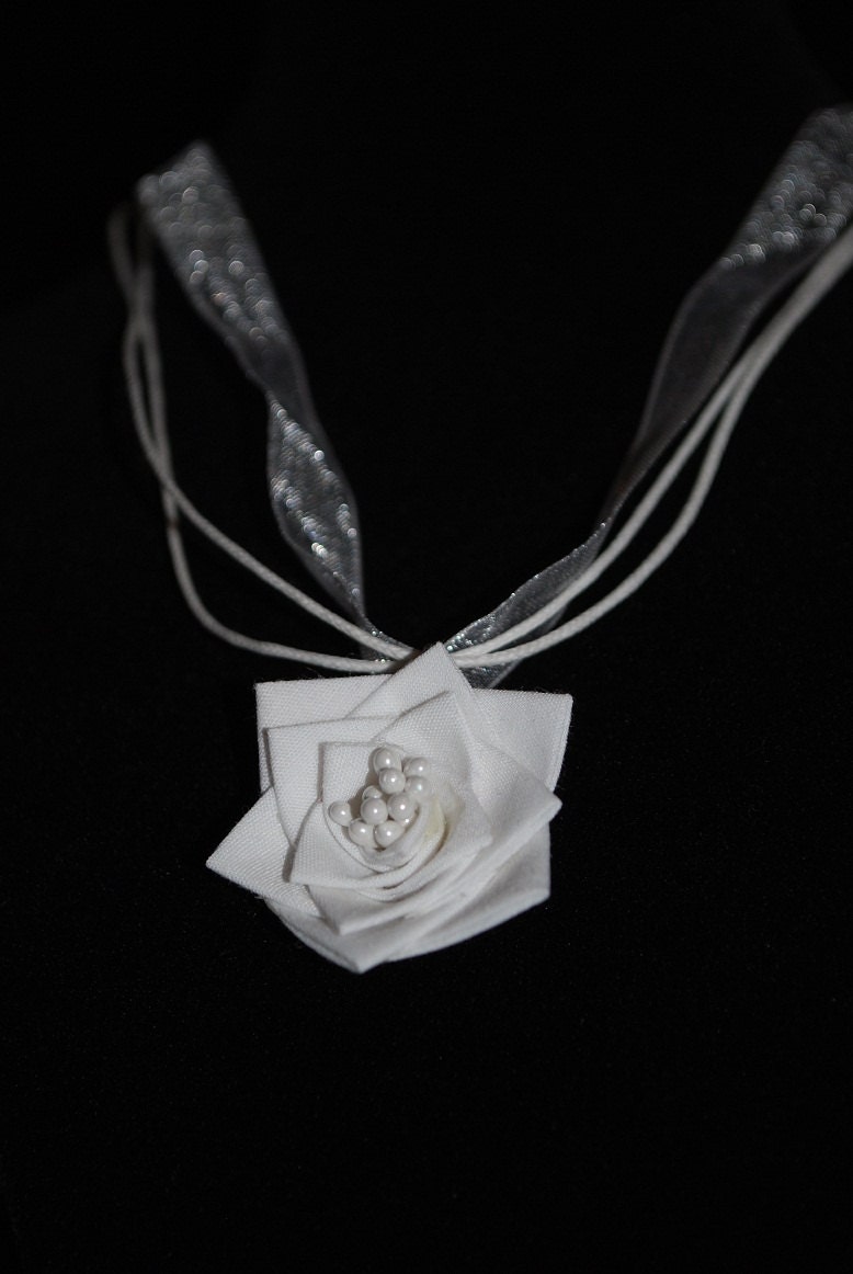 White Rose Necklace