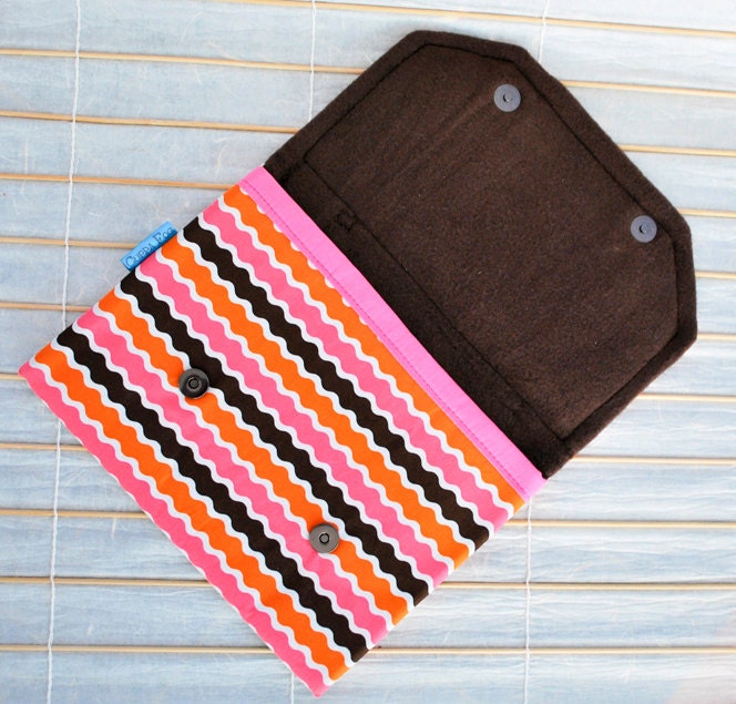 iPad / eReader / Tablet Padded Sleeve - Pink, Orange, and Chocolate Brown Wavy Stripes