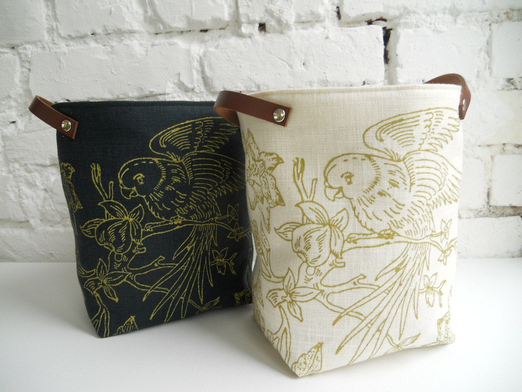 Storage bucket - Parakeet Hand block printed with leather handles