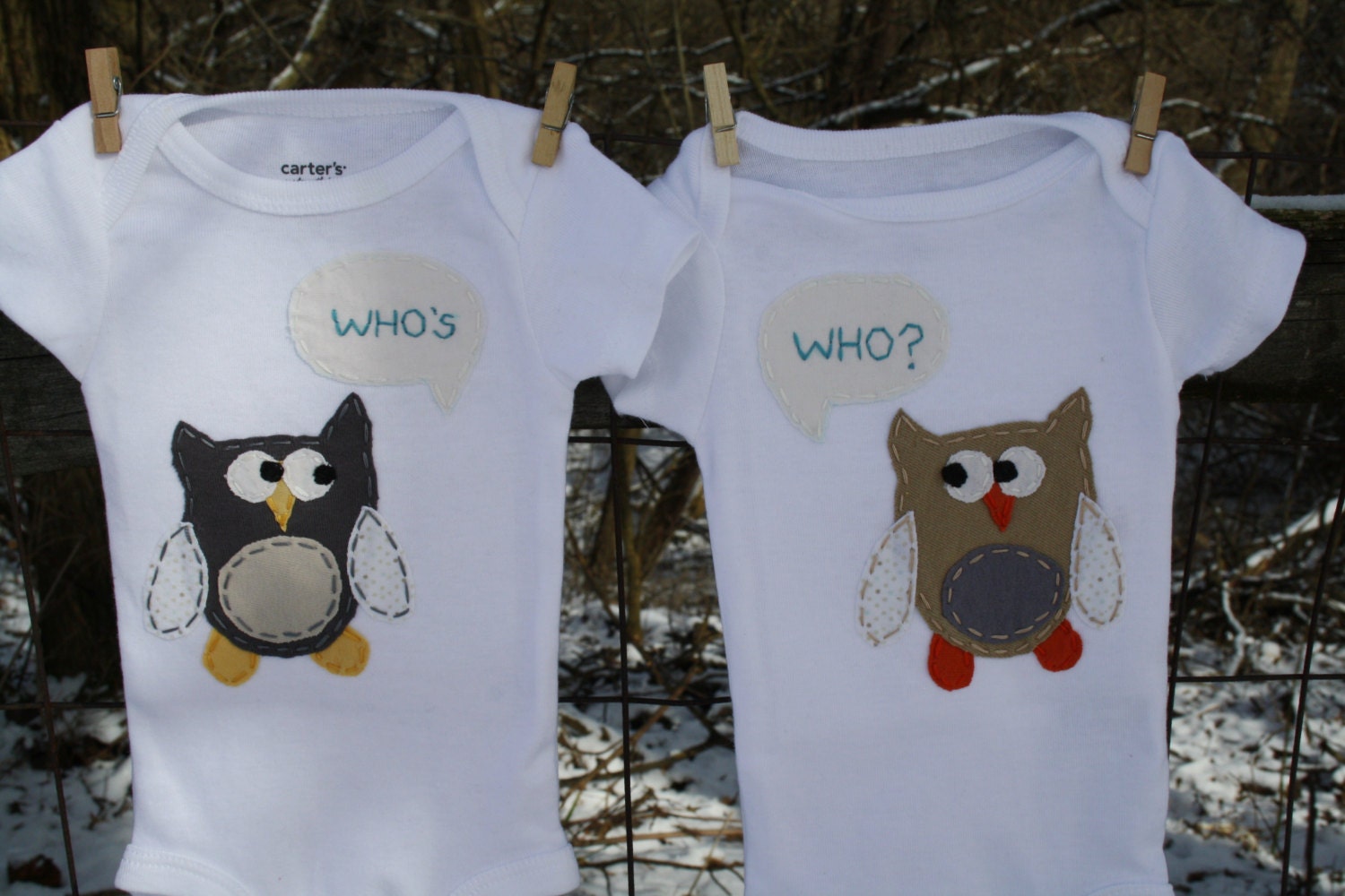 Twin Gender Neutral "Who's Who" Owl Twin set, bodysuits for twins (gender unknown) handsewn