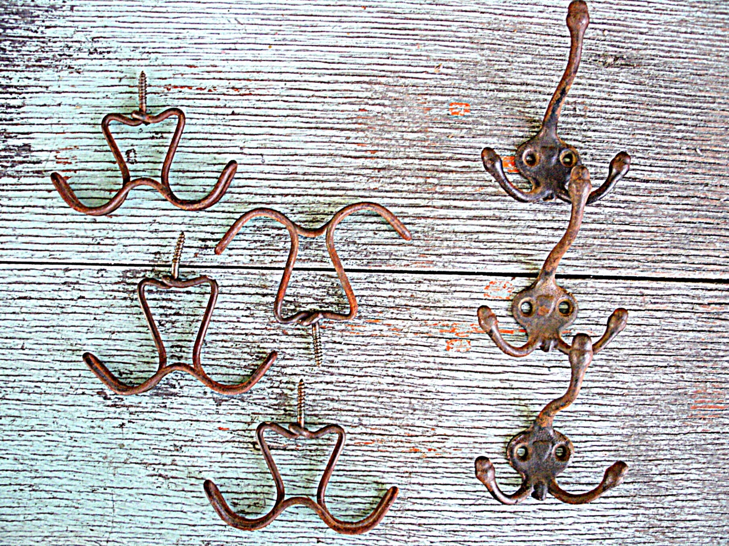 Vintage  Industrial  Hooks Wall Decor Set of 7 Coat Hooks