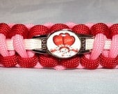 Valentine's Day Paracord Bracelet Handmade Charm - A Way to Say I LOVE YOU