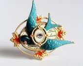 Snow White and the Bluebird of Happiness - Eye Candy brooch -  by Mab Graves