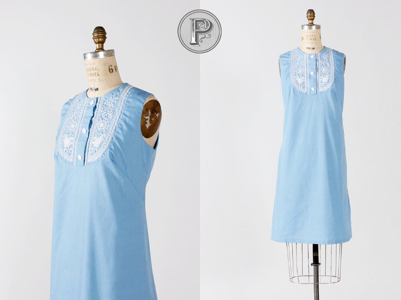 1960s dress medium large / 60s baby blue shift dress : Hills and Valleys