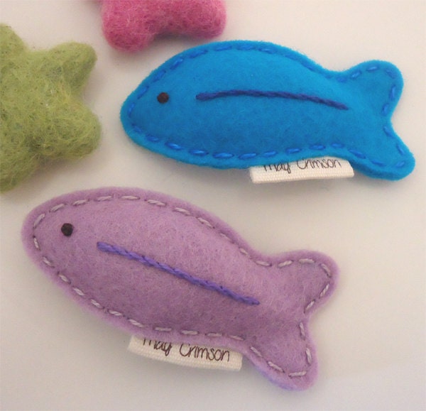 NO SLIP Wool felt hair clip -set of 2 stuffed  fish -turquoise / lilac