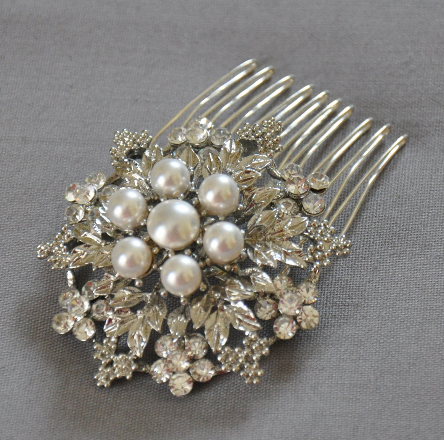 Bridal Comb ,  bridesmaidcomb , Bridal Hair Accessory,Bridal Hair Comb,Wedding comb, rhinestone bridal Hair comb, crystal  Bridal Haircomb