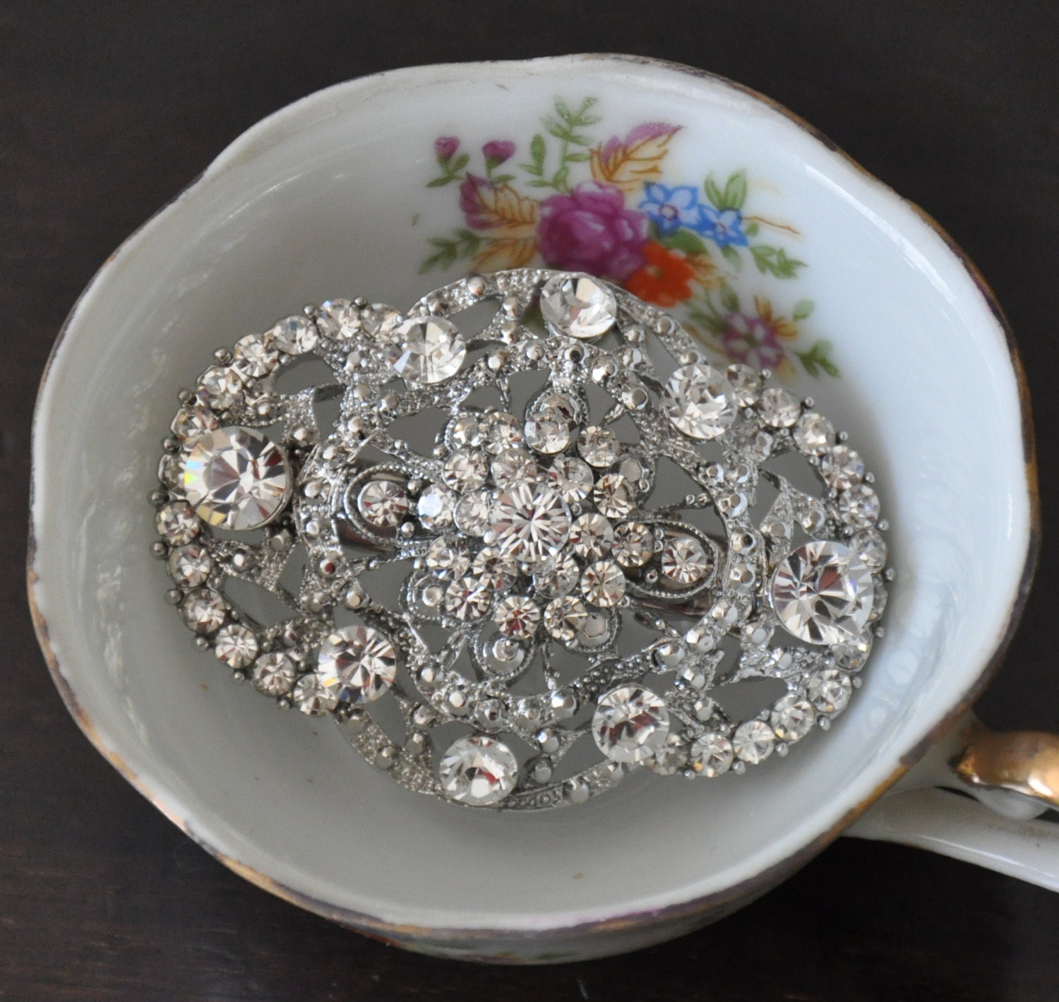 BRIDAL fascinator ,wedding brooch,wedding hair piece, crystal hairpiece,bridal head piece with SWAROVSKI Crystals -