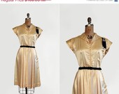 SALE 1950s dress - 50s cocktail dress - satin, velvet & rhinestones - yellow gold - size Medium Large